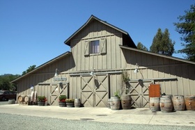 Kaz Vineyard & Winery